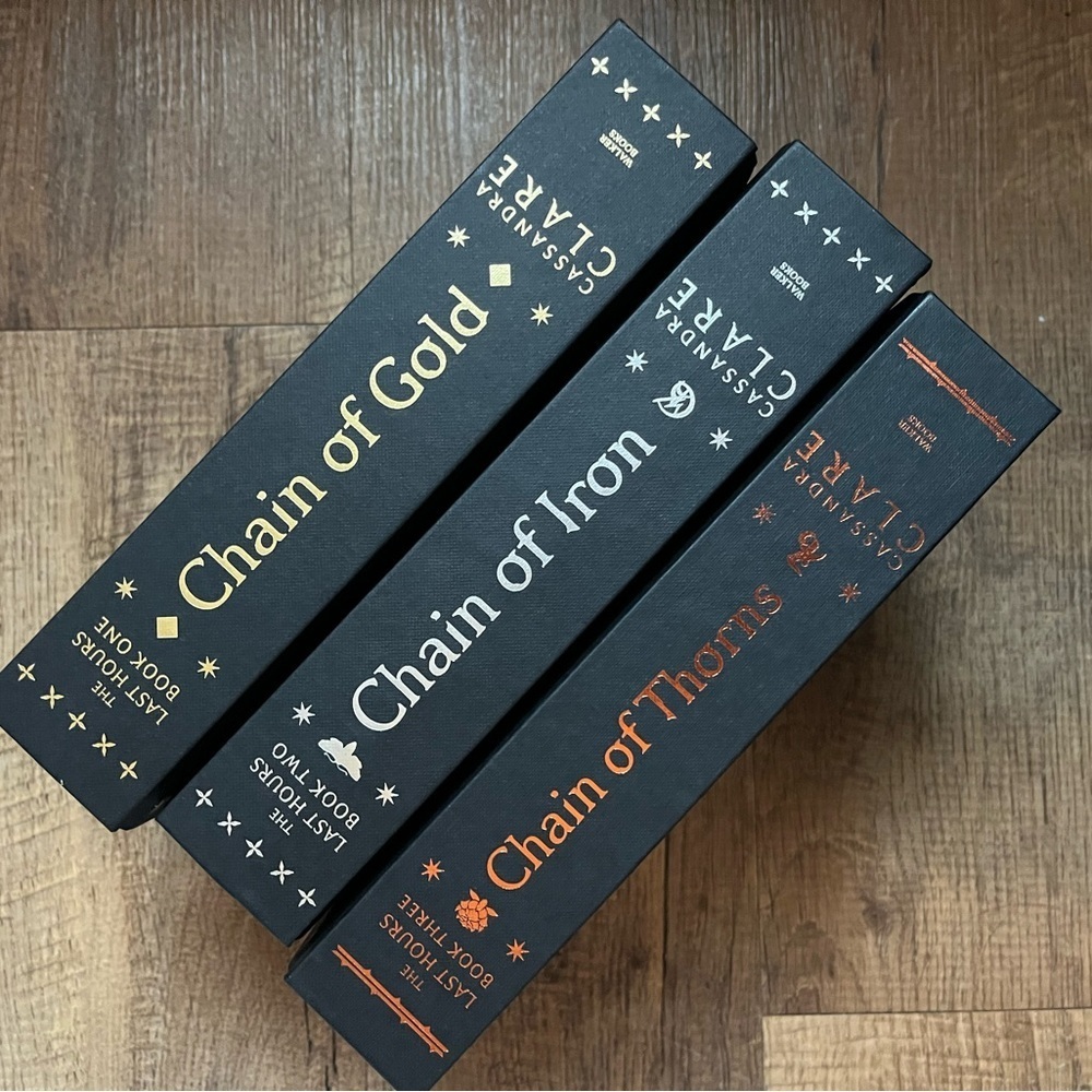 The Last Hours by Cassandra Clare Fairyloot exclusive editions - Picture 5 of 8
